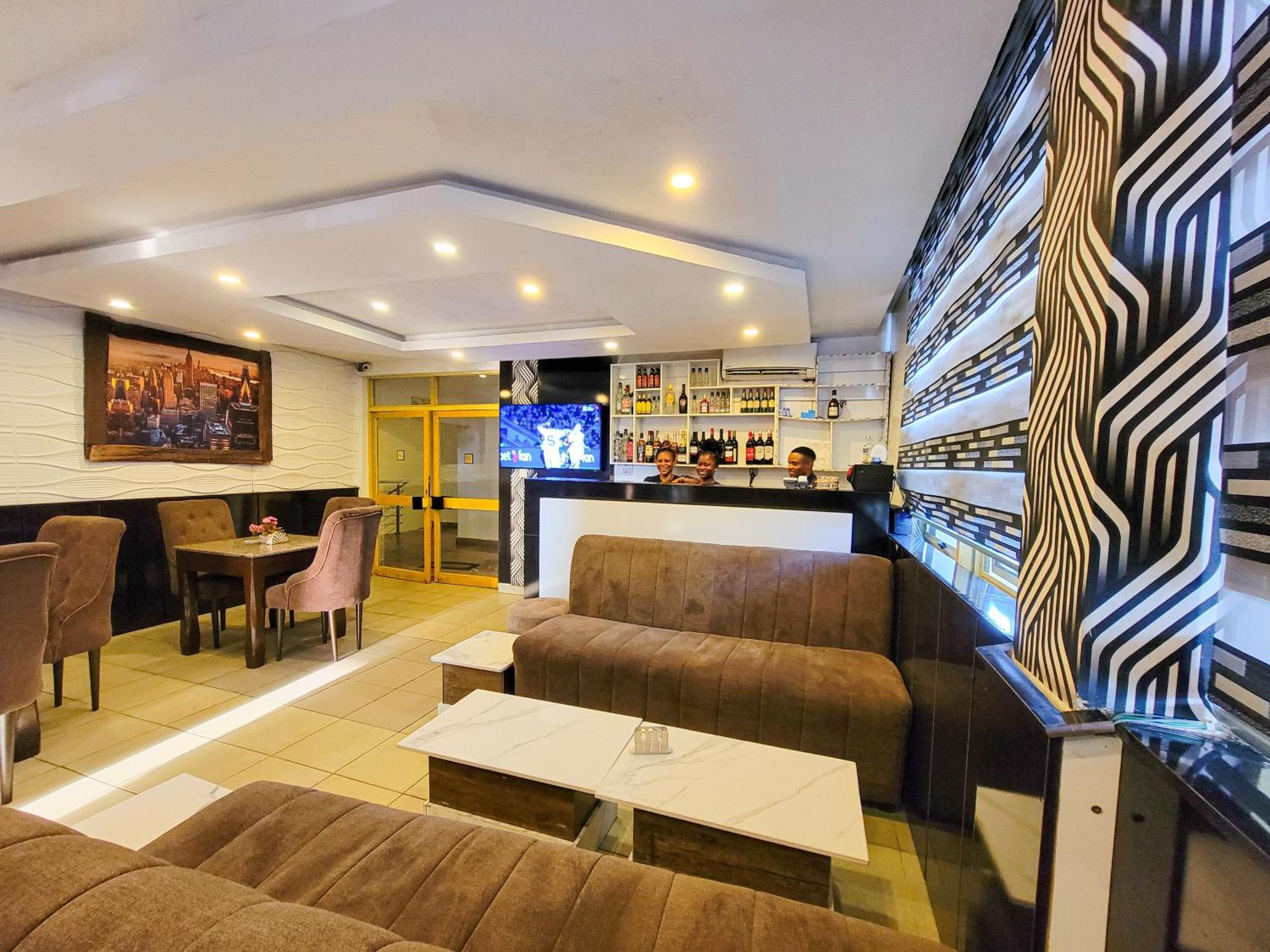 Presken Hotels @ Victoria Island Apese Екстер'єр фото