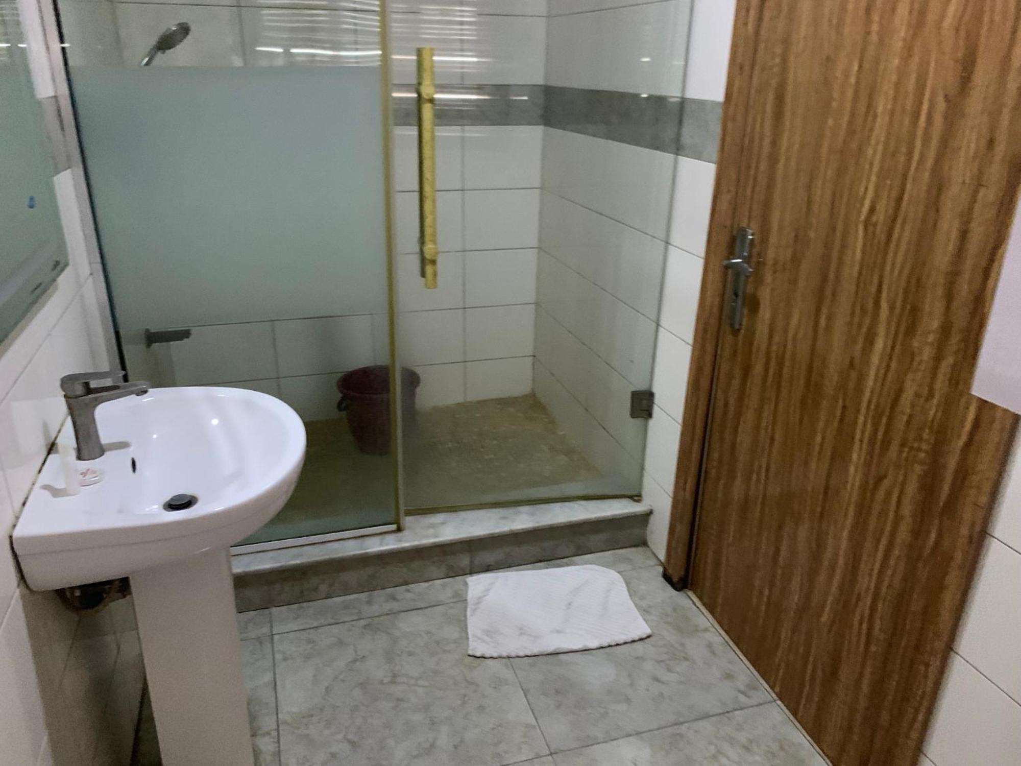 Presken Hotels @ Victoria Island Apese Екстер'єр фото
