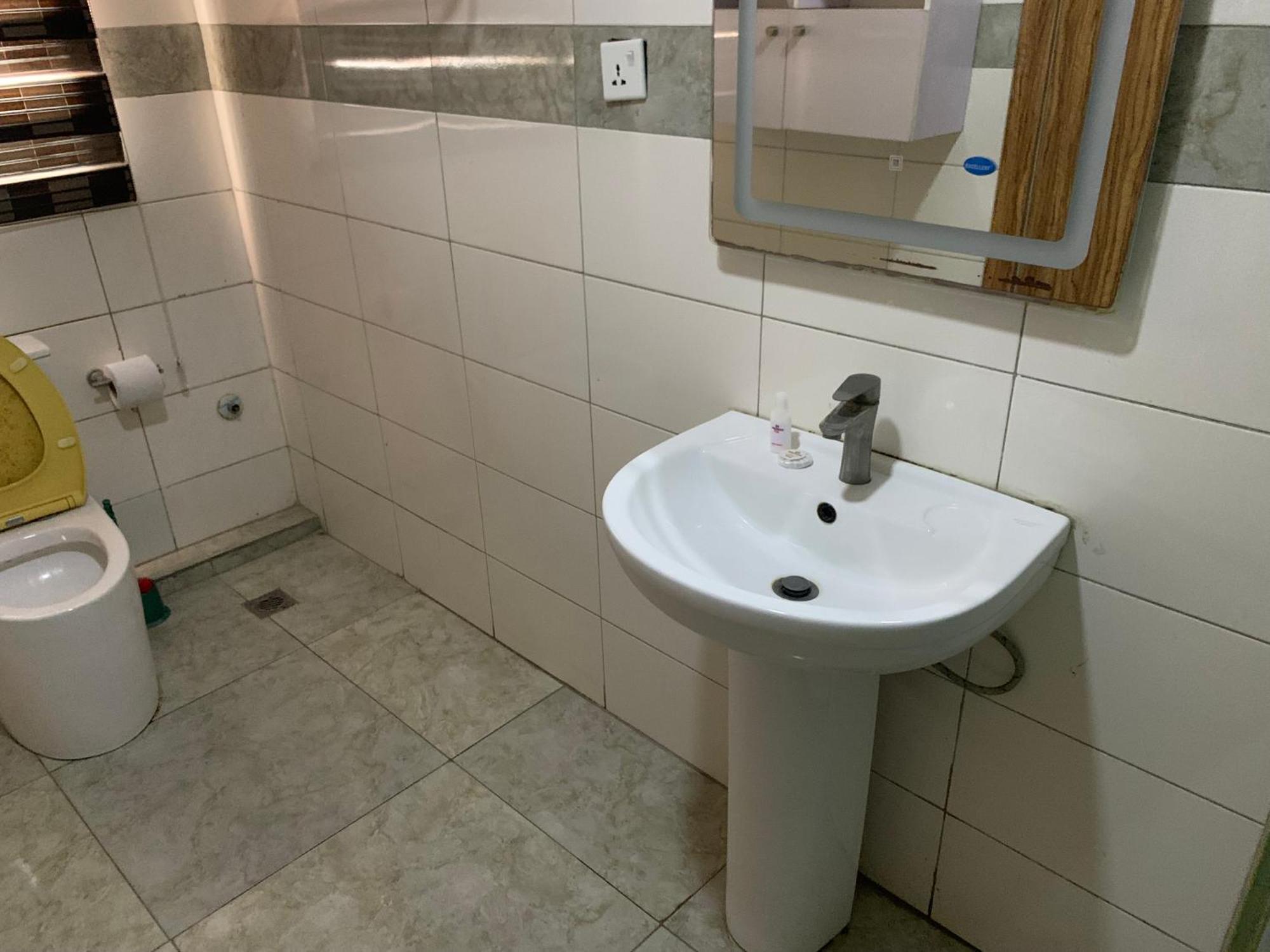 Presken Hotels @ Victoria Island Apese Екстер'єр фото